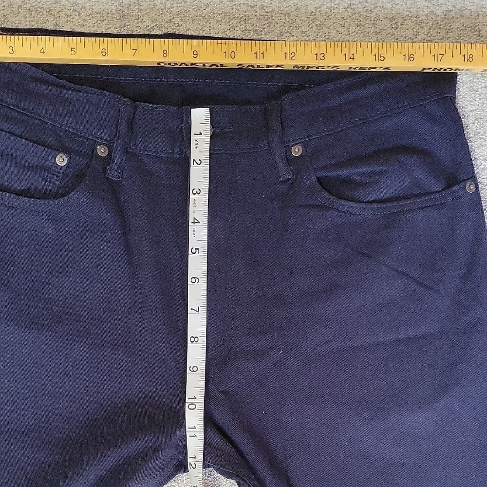 Levi's Blue Straight Jeans Classic Fit Size W 36 L30 - Picture 3 of 7